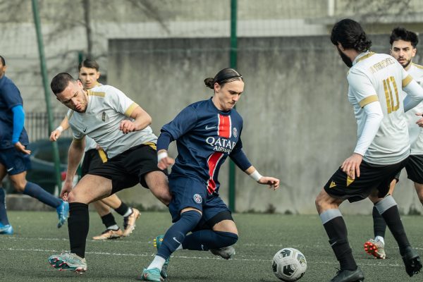 portrait footballeur cdm dribble